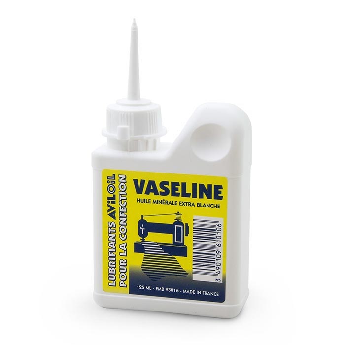 Huile pour machine à coudre