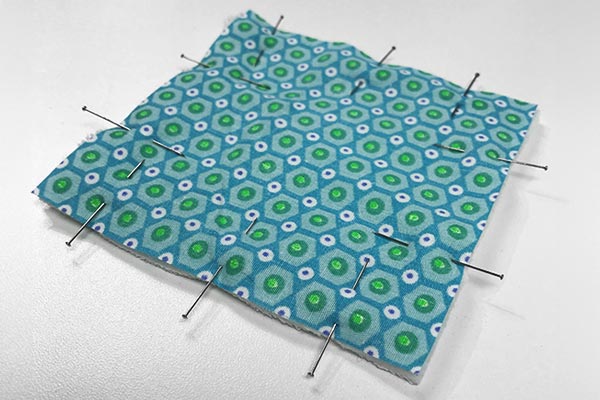 Epinglez les morceaux de tissus pour lingettes démaquillantes