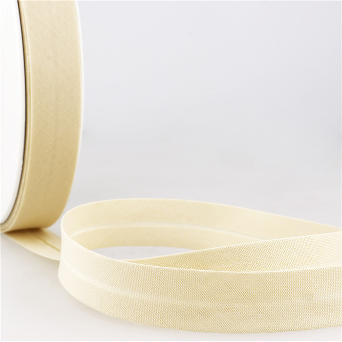 Biais étroit 20mm écru clair au mètre Biais étroit 20mm écru clair au mètre