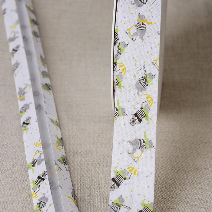 Biais replié 25mm blanc ours en marinière /m Biais replié 25mm blanc ours en marinière /m