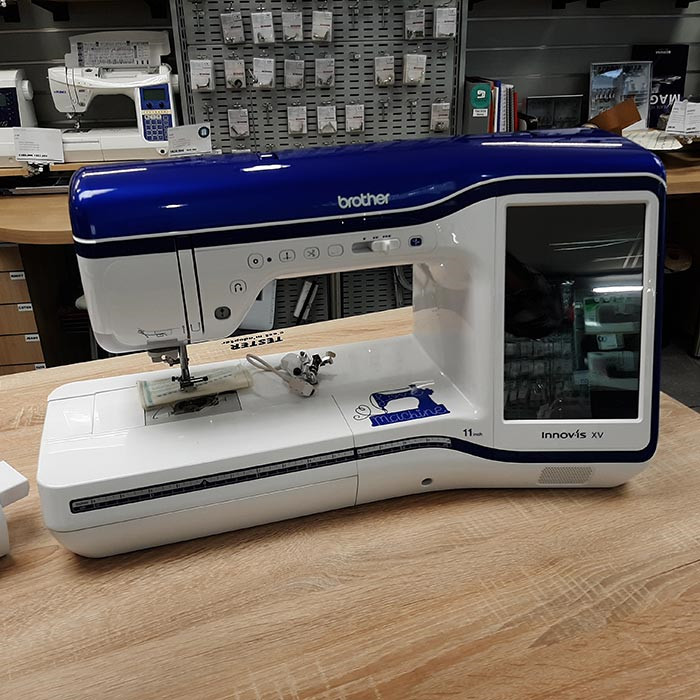 Machine à coudre et à broder BROTHER Innovis XV - OCCASION Machine à coudre et à broder BROTHER Innovis XV - OCCASION